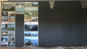 218 300x169 - Mur adapté pour accrocher des photos et des images, réalisé avec du film et de la peinture magnétique